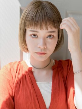 アミ 江坂(amie) ブリーチホワイトグレージュダブルカラーレイヤーカット韓国江坂