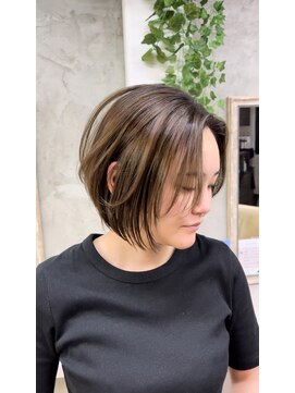 ヘアーアンドケアブラスト(HAIR CARE Blast) ブリーチなしカラー/グレージュ/ボブ