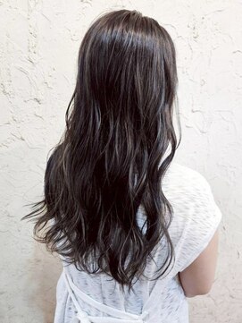 フロール(Flor) 【Flor_戸塚】ワンホン/ロング/ツヤ感/グレージュ