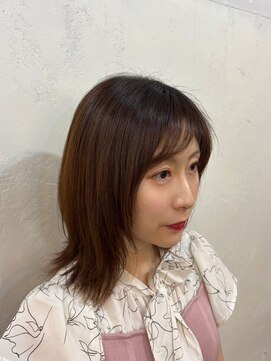 ファルベ(Farbe) 黒髪カタログ/オリーブグレー/小顔に見せるヘア/ココアベージュ