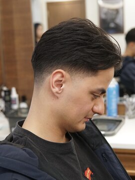 ザ チョップ ショップ ハラジュク(THE CHOP SHOP HARAJUKU) テーパーフェード