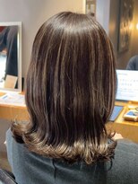 ナチュラル ヘアーデザイニング(Natural hair designing) 大人可愛い外ハネミディアム/立体感ハイライト/グレージュカラー