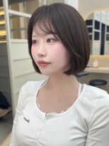 フイ 梅田(Hui.)&nbsp;小顔見せ◎ 透明感タッセルボブ｜前髪あり韓国風