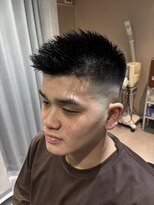 セブンスサンバーバーショップ(7TH SUN BARBERSHOP)&nbsp;ショートスキンフェードスタイル
