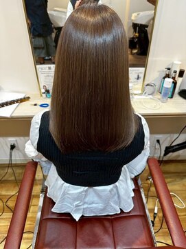 フリックヘアサロン 梅田茶屋町2号店(FLICK HAIR SALON) 小顔レイヤーカット/韓国ヘア/ハッシュカット/梅田