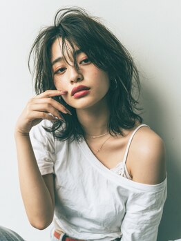 ソファ ヘア 仙台(Sofa)の写真/計算されたカットで小顔に見せる顔まわり!大人っぽいモテる顔まわりで新しい自分に出会える◎