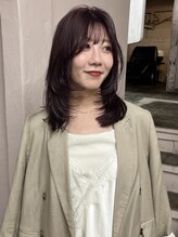イル(iru) ミディアムレイヤー パープルブラウン 大人女子