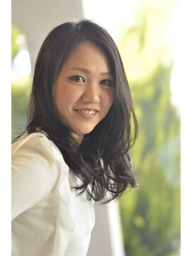 アドラーブル はなみずき店(adorable) 【adorable】大人リラックス♪暗髪×重心バランスカール