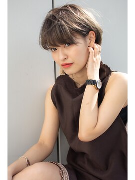 ノイン(noine) こなれた雰囲気が出るセットアップ。