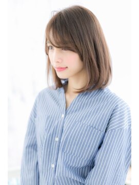 ミック ヘアアンドビューティー 大山店(miq  Hair&Beauty) 斜めバングの透け感レイヤーミディb