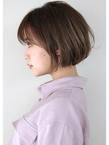 サーカス バイ ビュートリアム 青山(CIRCUS by BEAUTRIUM)&nbsp;手入れ簡単　透けるカラー　小顔　ボブ　外ハネ　切りっぱなし