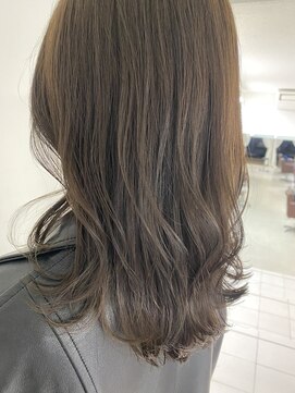 インビテーション(invitation) オリーブグレージュ＊