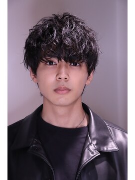 ネイビー(NAVY) スタイリング簡単のスパイラルパーマ