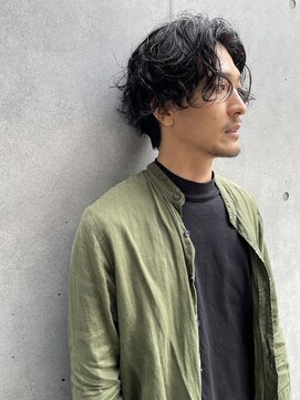 エッセンス(THE ESSENCE) Men's mood マッシュパーマウルフアッシュブラックカルマパーマ