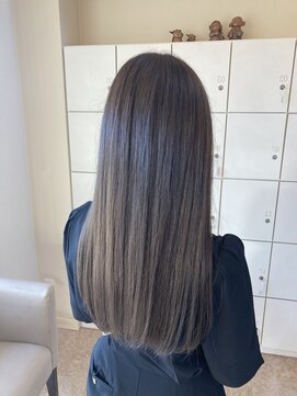 ヘアースペース ブイ(hair space V) 『nao』グレージュカラー