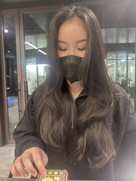 シティ(CITY) ロングレイヤーカット×グレージュカラー【CHICA】