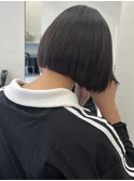 ブルーブラック縮毛矯正ストレートパーマボブミニボブ暗めカラー