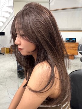 ネスト(NEST) レイヤーカット×ダスティグレイ