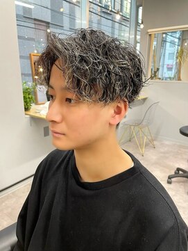 ミーク(meak) フルメッシュ＆ツイストスパイラルパーマ