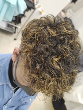 美容室アール スパイラルパーマ
