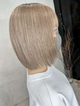 ウィクシー(wixy) アッシュベージュ