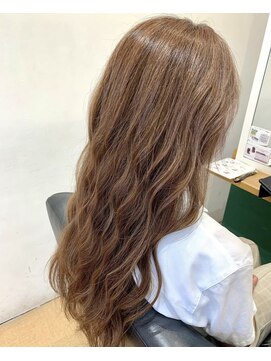 リシェールグリーン 越谷花田店(RICHAIR GREEN) ハイライト×ウェーブ巻き