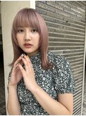 ペールピンク×ミディアムマッシュ