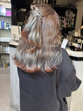 ペレ 渋谷(PELE) kya103斜めバング/グレージュカラー/シルキーベージュ/渋谷