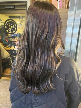 アヴァンス 天王寺店(AVANCE.) 暗髪×インナーカラー