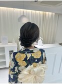ミディアムシニヨン