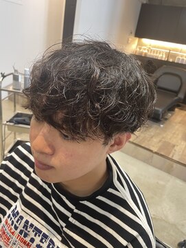 リット(lit.) ブルーブラック/スペインカール/スパイキーショート/守谷