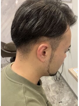 リシェイル(RICHAIR) メンズカット スキンフェイド 大人バーバースタイル