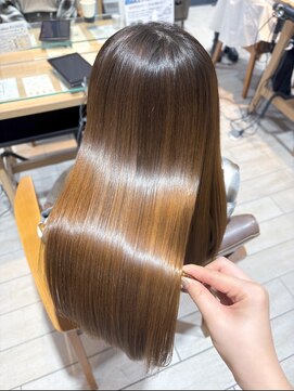 プラグ バイ ネオリーブ(plug by neolive) 小顔×髪質改善[髪質改善/縮毛矯正/韓国]A〇