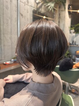 ワル(wal.) ショートボブ