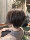 ショートボブ