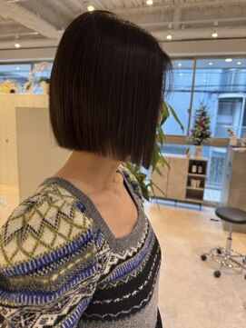 マルフェ 天王寺(marfe) 切りっぱなしぱっつんボブ　透明感カラー髪質改善ショートカット