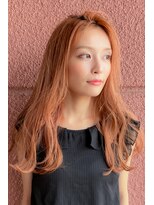 トップシェイプ(TOP SHAPE) ツヤ感たっぷりのロングヘア