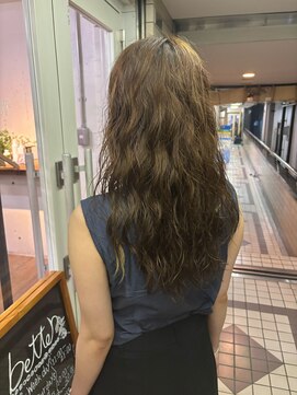 ベター(better) 残りのレイヤーを活かしてふわふわレイヤーウェーブパーマ