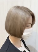 ショートボブ/ミルクティー