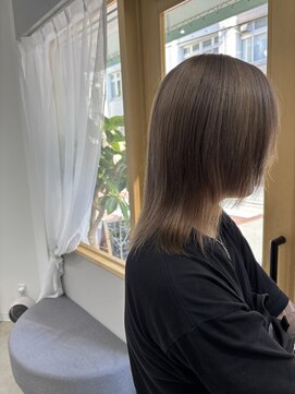 サンクチュアリ ウィズエデン 京橋店(Sanctuary with eden) ミルクティーベージュ