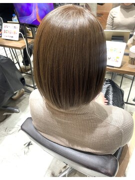 フェリア 渋谷(Feria) 【Feria 渋谷】イルミナカラー×くすみベージュ"Tsuyuki"