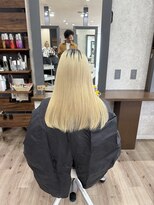 ジャップ(Jap)&nbsp;ワンレン根元くらいシルバー系バレイヤージュハイトーンカラー