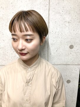 ア セカンド 清藤美容室第弐號(a sekand) [a sekand]オン眉マッシュバングのショートスタイル
