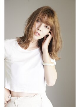 サク(Sac.) Sac.栃木優佑　似合わせカット　ミディアム　透明感カラー