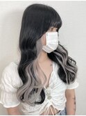 《アンククロス青山》エクステでシルバーブロンドインナーカラー