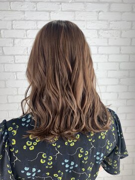 ラヴリア クルメ(LOVERIA KURUME) 明るく柔らかベージュ