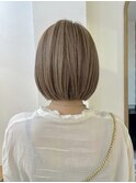 ぱつっとボブ×ハニーベージュ
