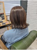 アッシュベージュ×外ハネボブスタイル