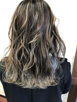 ナチュラルピー 東向日店(Natural P)&nbsp;☆立体感ハイライト☆　白髪ぼかしにも♪