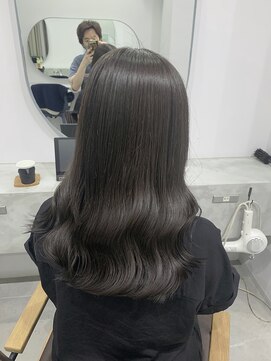 エマ 日吉(emma) 【emma小濱】職場や学校でも怒られない暗めグレージュ